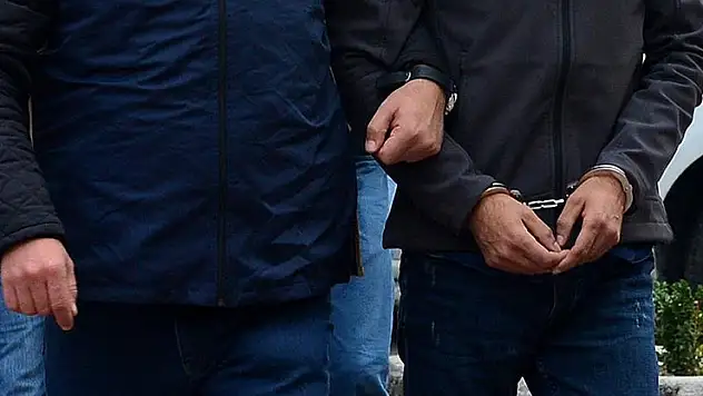 İstanbul'da 'suç gelirlerinin aklanması' ve 'pos tefeciliği' soruşturmasında 11 zanlıya gözaltı kararı
