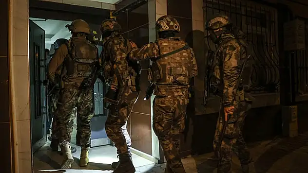 İstanbul'da terör örgütü DEAŞ'a yönelik operasyonda 29 şüpheli yakalandı