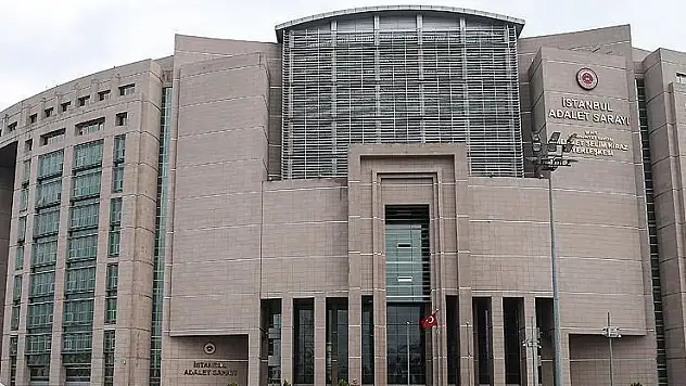 İstanbul'da terör örgütü DEAŞ'a yönelik operasyonda yakalanan 117 zanlı adliyede