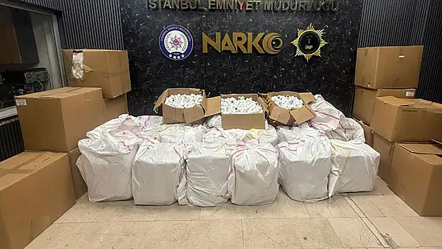 İstanbul'da uyuşturucu hap operasyonu
