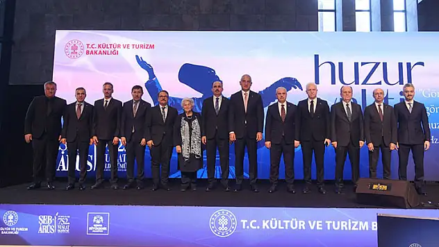 İstanbul'dan tüm dünyaya huzura davet