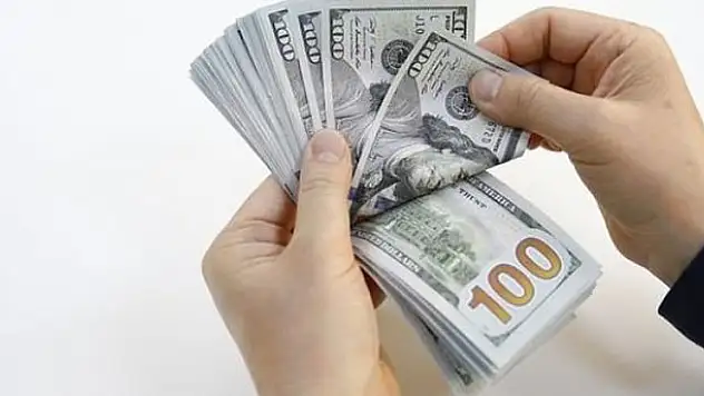 İşte Dolar'ın Moody's'e ilk tepkisi!
