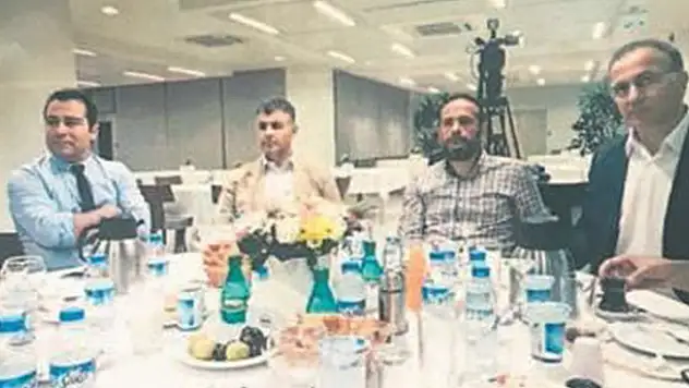 İşte Fuat Avni'nin ihanet albümü.