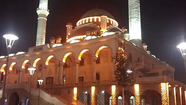 İşte Konya'da Hatimle Teravih Namazı Kılınacak camiler