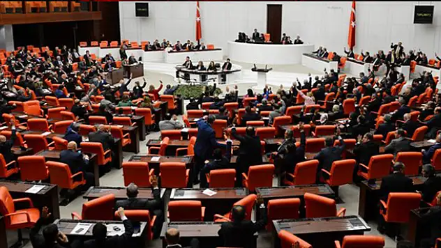 İşte Meclis'teki kavgaları bitirecek adım