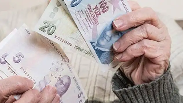 İşte SGK'dan çift maaş alacak kişiler