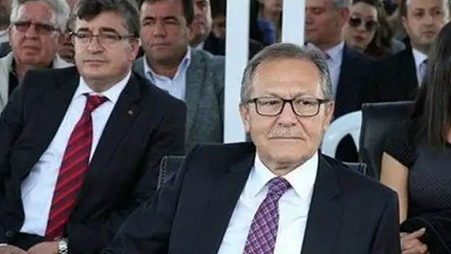 İstifası beklenen Ahmet Edip Uğur kararını bugün açıklayacak.