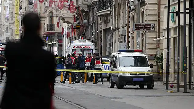 İstiklal Caddesi yayalara açıldı