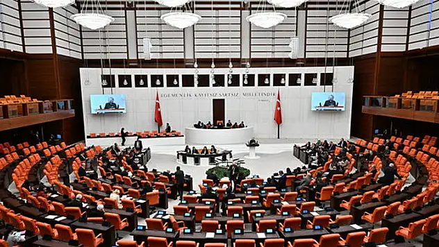 İsveç'in NATO üyeliği Komisyon'dan geçti