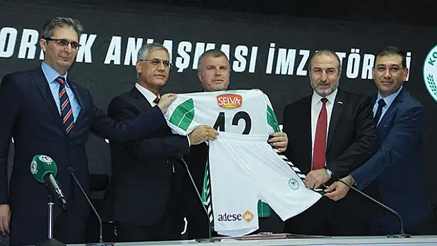 İttifak Holding, Atiker Konyaspor'a sponsor oldu