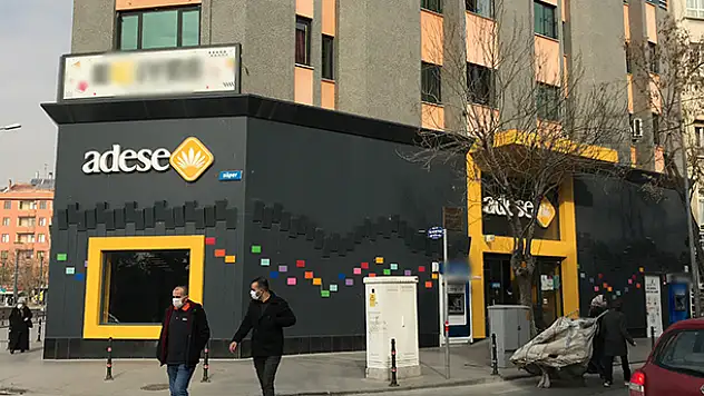 İttifak Holding'in perakende şirketi Adese kapanıyor
