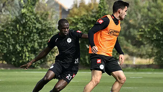 İttifak Holding Konyaspor hazırlıklar devam ediyor