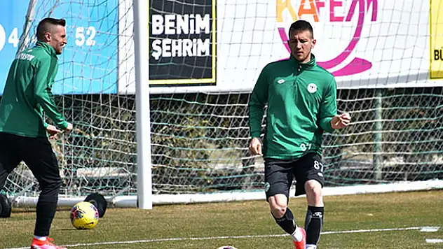 İttifak Holding Konyaspor taktik çalıştı