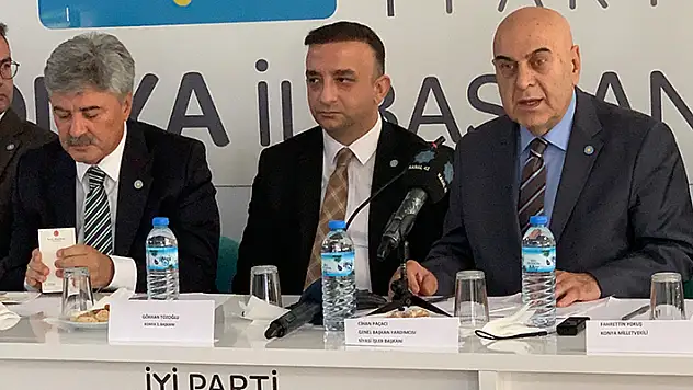 İYİ Parti'li Paçacı ve Ergun, Konya'da basın mensuplarıyla buluştu
