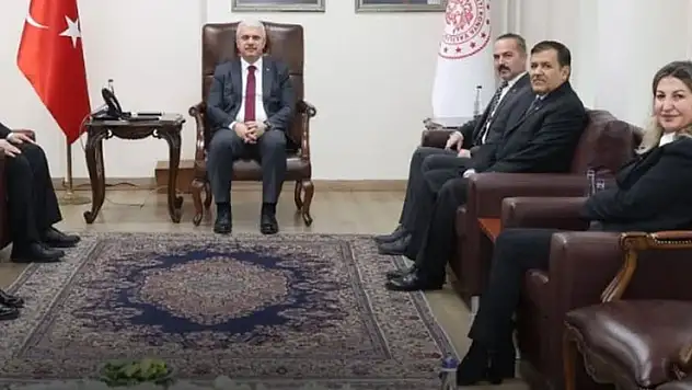İYİ Partiden Vali Akın'a ziyaret