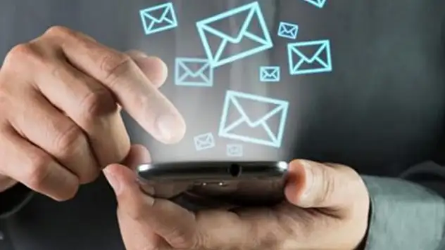 İzinsiz SMS'ye ilk para cezası
