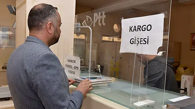 İzmir Büyükşehir Belediyesine sema gösterisi ve Mevleviliğin anlatıldığı kitaplar gönderildi