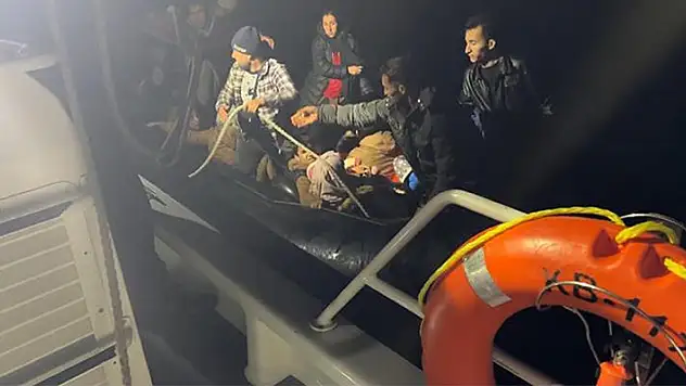 İzmir'de 18 kaçak göçmen yakalandı, 113 kaçak göçmen kurtarıldı
