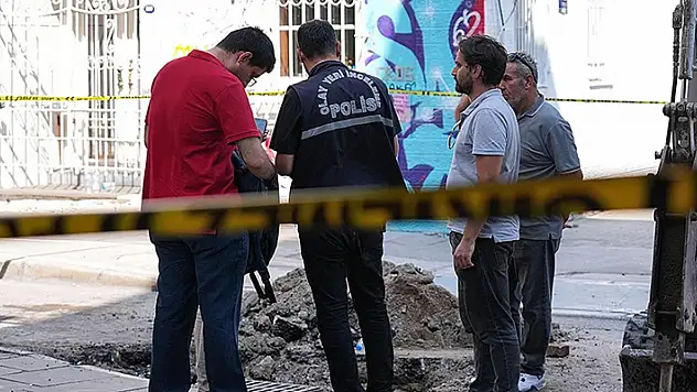 İzmir'de 2 kişinin elektrik akımından ölmesiyle ilgili 29 kişi hakkında gözaltı kararı

