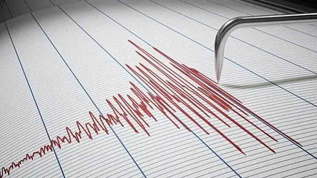 İzmir'de 3,8 büyüklüğünde deprem