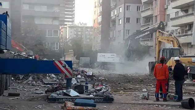 İzmir'de arama kurtarma faaliyetleri sona erdi
