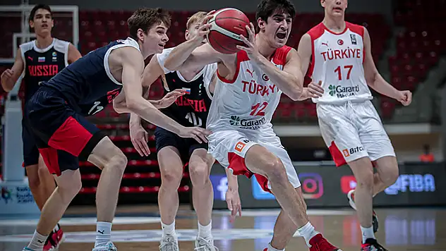 İzmir'de basketbol şöleni
