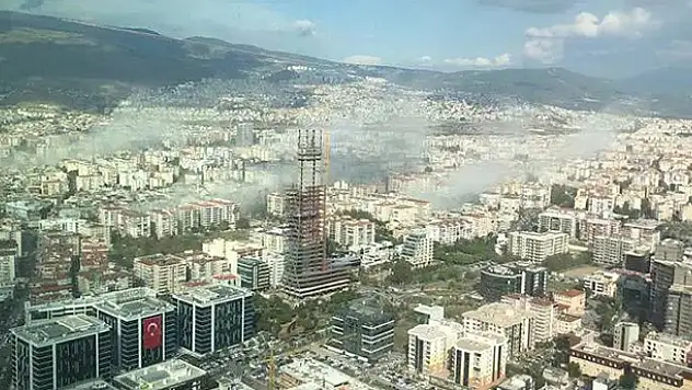 İzmir'de çok şiddetli deprem! Acı haberler geliyor!
