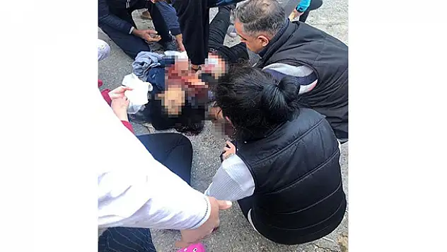 İzmir'de eşi tarafından öldürülen kadının son anları kamerada
