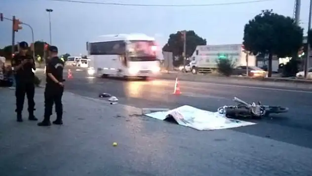 İzmir'de feci kaza! Anne ile oğlu hayatını kaybetti