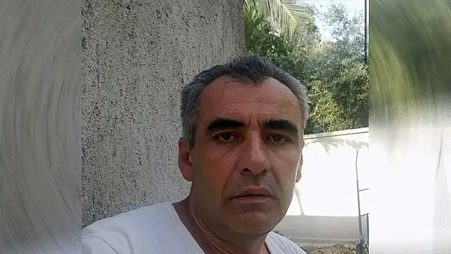 İzmir'de sahte içkiden zehirlenen bir kişi öldü

