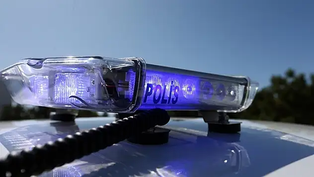 İzmir'de terör örgütü DEAŞ operasyonunda 11 şüpheli yakalandı

