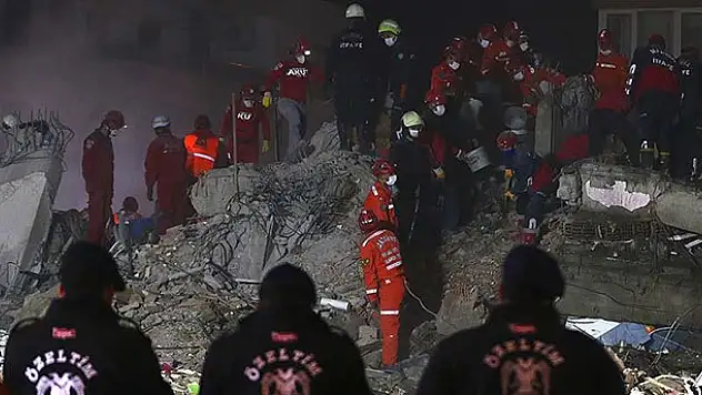 İzmir'deki depremde can kaybı 114'e yükseldi