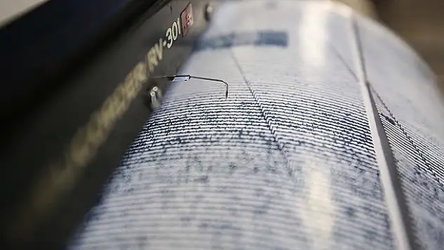 İzmir'in Karaburun ilçesinde 5,1 büyüklüğünde deprem meydana geldi