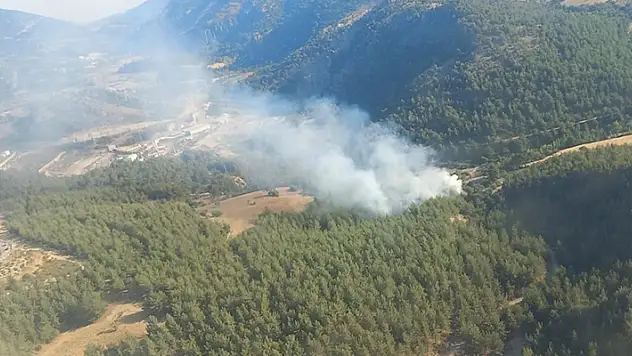 İzmir Kınık'ta çıkan orman yangını kontrol altına alındı
