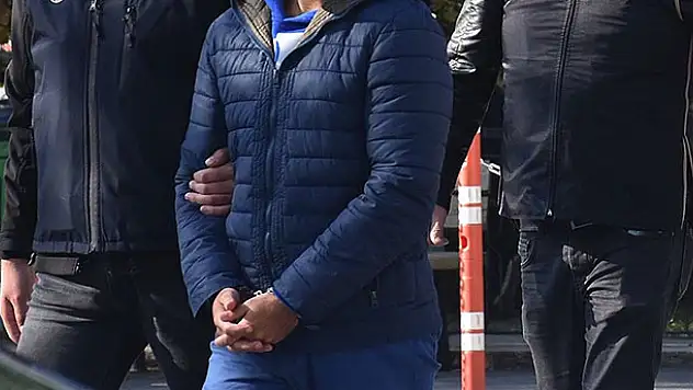 İzmir merkezli 6 ilde eski polis memurlarına yönelik FETÖ operasyonu başlatıldı: 41 gözaltı
