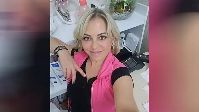 İzmir'de bir kadın, boşandığı eşi tarafından bıçaklanarak öldürüldü