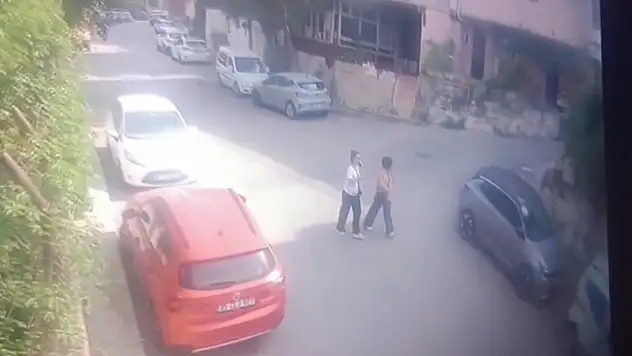 İzmir'de hırsızlara operasyon altınlar mutfaktan, 44 yıl hapis cezası bulunan şüpheli kiralık evden çıktı