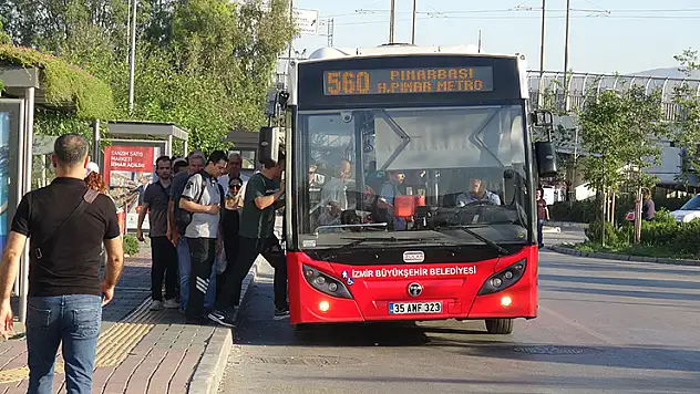 İzmir'de işçilerinin grevi 7'nci gününde