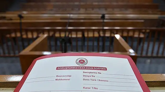 İzmir'de orman yangınına neden olduğu öne sürülen sanığa 3 yıla kadar hapis talebi