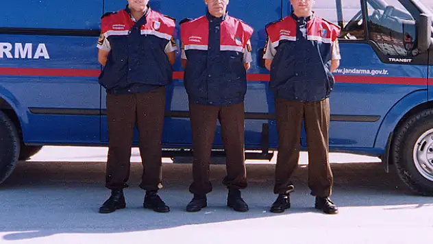 Jandarma'da FETÖ operasyonu.