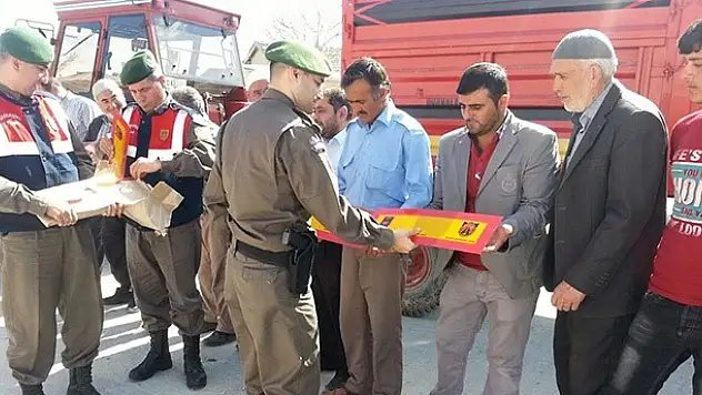 Jandarma'dan çiftçilere reklektör