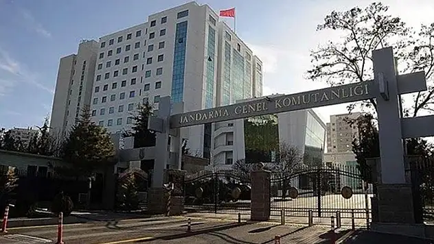 Jandarma Genel Komutanlığı 29 devlet memuru ve 11 sözleşmeli personel alacak
