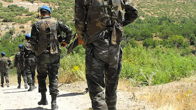 Jandarma lise mezunu uzman çavuş alıyor
