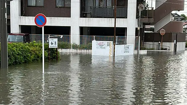 Japonya'da şiddetli yağış alarmı: En az 112 bin kişiye tahliye uyarısı
