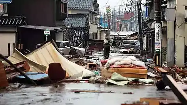 Japonya'daki 7.6'lık depremde ölü sayısı 161'e yükseldi
