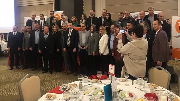 Jeoloji Mühendisleri Odası Konya Şubesi iftarda bir araya geldi