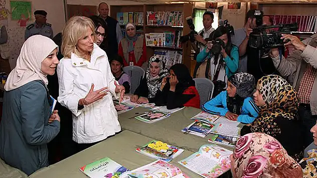 Jill Biden Ürdün'de Zateri Kampı'nı ziyaret etti