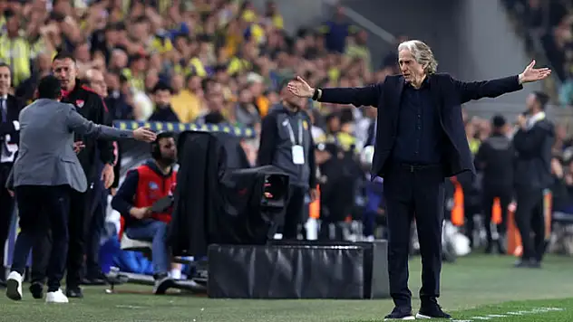Jorge Jesus: Ali Koç yoksa ben de yokum