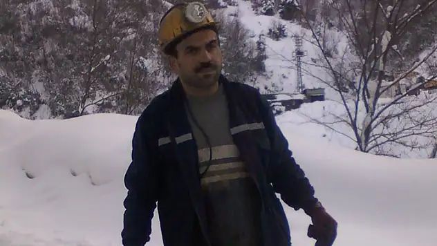 Kaçak ocakta vagon ile vinç arasına sıkışan madenci öldü

