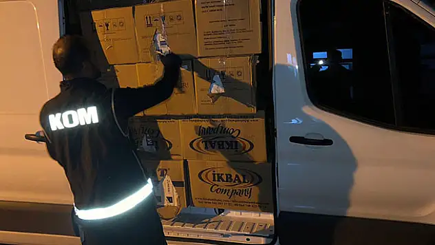 Kaçakçı polis, polis operasyonuyla yakalandı